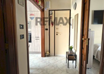 Hall / corridoio - Three-room apartment VIA CARRETTIERI
 
18, Trani - photo 2