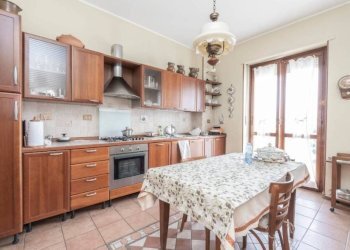 Cucina - Appartamento via Pallanza, 38, Torino (zona Vanchiglietta) - foto 12
