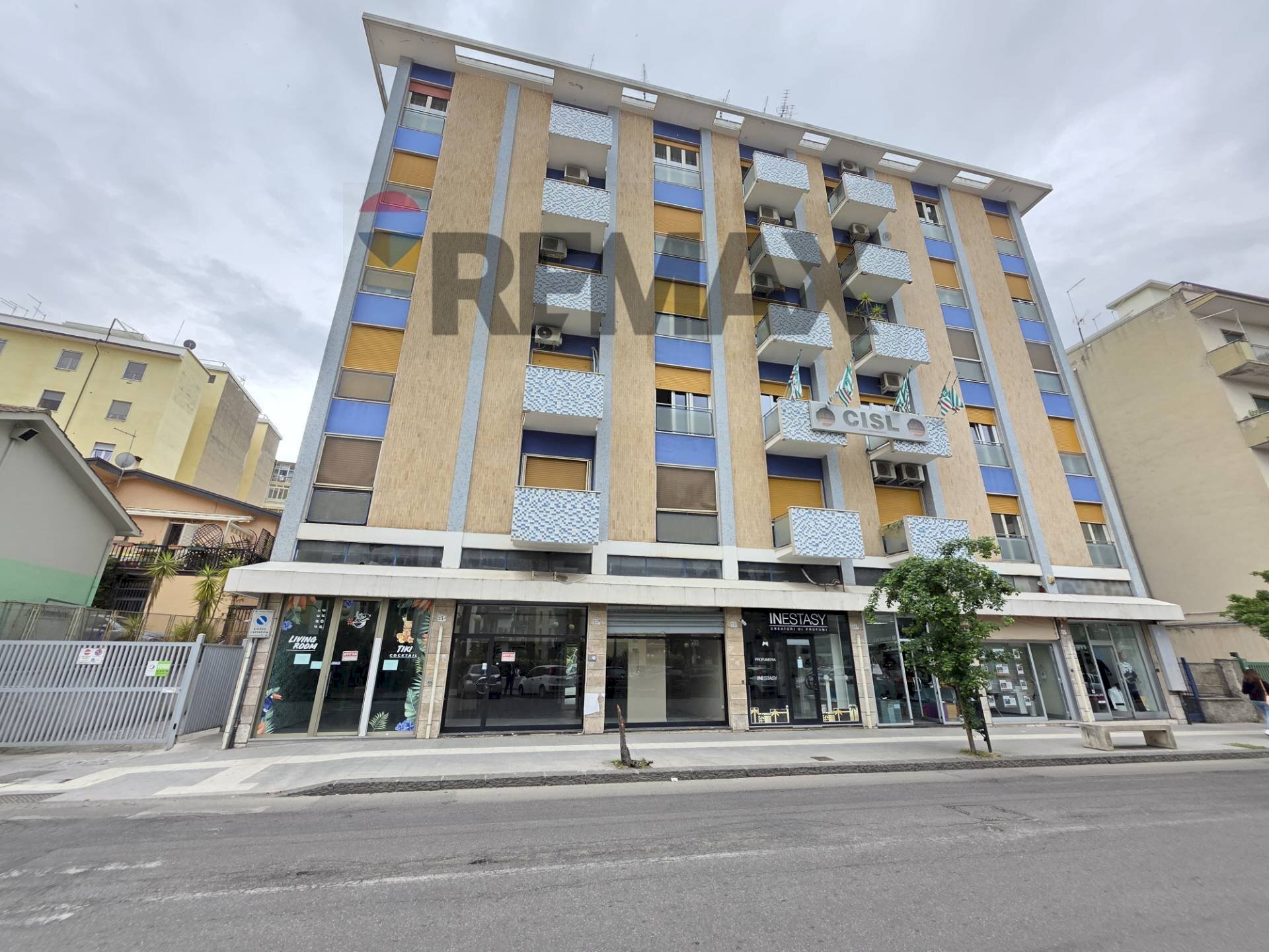 Edificio all\'aperto - Locale Commerciale via Gregorio Caloprese
 
23/D, Cosenza - foto 3