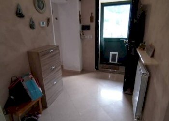 Ingresso - Quadrilocale Genova (zona Bolzaneto) - foto 9