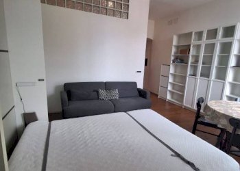 Salone - One-room apartment Genova - photo 3