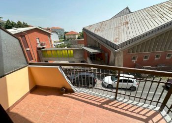 Balcone - Bilocale via Città di Alba, Pinerolo - foto 12