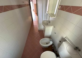 Bagno - Bilocale via Città di Alba, Pinerolo - foto 16