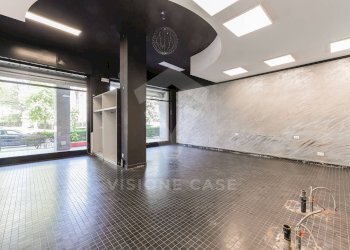 Foto 4 - Commercial Premises Via Quasimodo
 
2-4, Opera - photo 4
