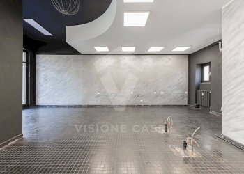 Foto 11 - Commercial Premises Via Quasimodo
 
2-4, Opera - photo 11
