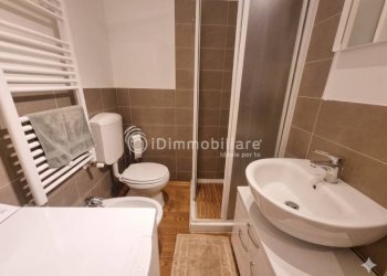 Bagno - Two-room apartment corso Regio Parco, 35, Torino (neighborhood Aurora) - photo 11