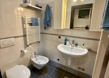 Bagno - Bilocale via della Repubblica, 8, Biella - foto 16