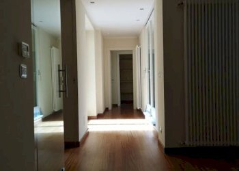 Corridoio - Appartamento corso Vittorio Alfieri, 231, Asti - foto 15