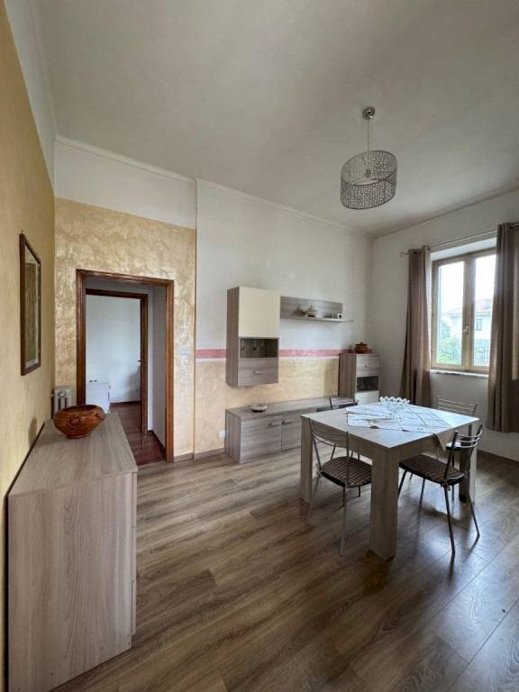 Sala da pranzo - Four-room apartment via Roma, 49, Bagnolo Piemonte - photo 2