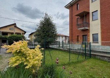 Giardino - Four-room apartment via Roma, 49, Bagnolo Piemonte - photo 30