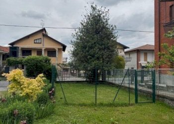 Giardino - Four-room apartment via Roma, 49, Bagnolo Piemonte - photo 31