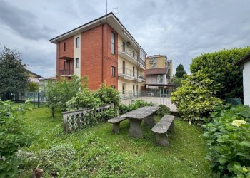 Giardino - Four-room apartment via Roma, 49, Bagnolo Piemonte - photo 32
