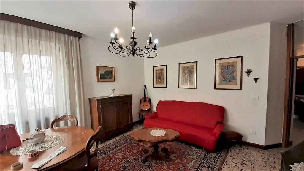 Salone - Three-room apartment via Gorizia, 29, Sondrio - photo 2