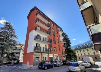 Facciata - Three-room apartment via 4 Novembre, 12, Sondrio - photo 1