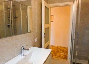 Bagno - Three-room apartment via 4 Novembre, 12, Sondrio - photo 18