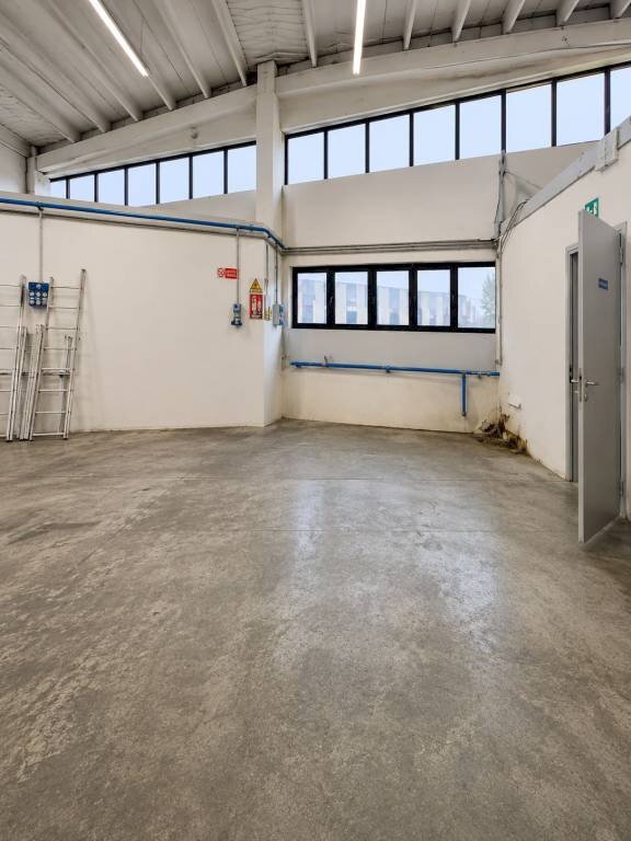 Interno non residenziale - Warehouse via dell'Industria, 23, Quinto di Treviso - photo 3