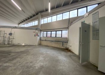 Interno non residenziale - Warehouse via dell'Industria, 23, Quinto di Treviso - photo 1