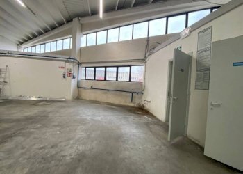 Interno non residenziale - Warehouse via dell'Industria, 23, Quinto di Treviso - photo 2