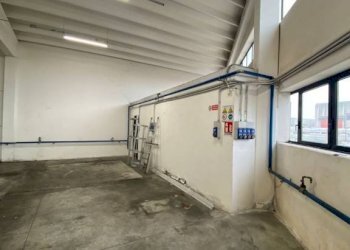 Interno non residenziale - Warehouse via dell'Industria, 23, Quinto di Treviso - photo 10