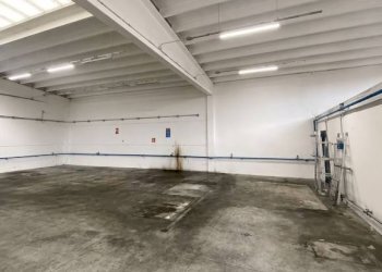 Interno non residenziale - Magazzino via dell'Industria, 23, Quinto di Treviso - foto 1
