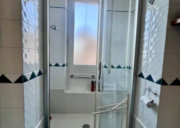 Bagno - Four-room apartment via Briscata, 15, Genova (neighborhood Sestri Ponente) - photo 26