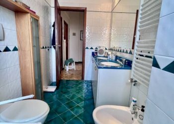 Bagno - Four-room apartment via Briscata, 15, Genova (neighborhood Sestri Ponente) - photo 27