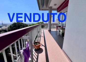 Balcone - Quadrilocale via Briscata, 15, Genova (zona Sestri Ponente) - foto 1