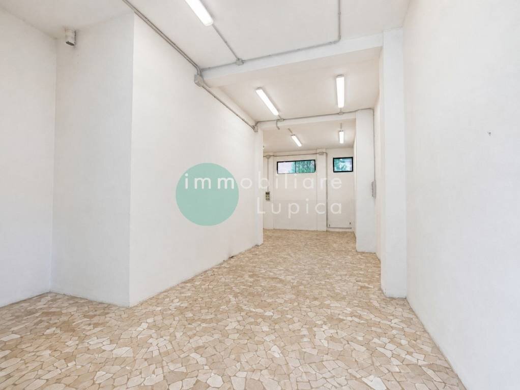Interno non residenziale - Negozio Bologna (zona Mazzini) - foto 2