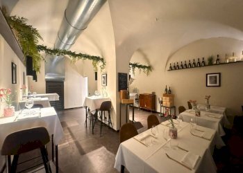 Interno non residenziale - Restaurant piazza di Sarzano, 8r, Genova (neighborhood Centro Storico) - photo 5