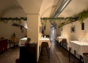 Interno non residenziale - Restaurant piazza di Sarzano, 8r, Genova (neighborhood Centro Storico) - photo 7