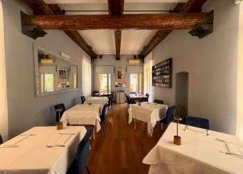 Interno non residenziale - Restaurant piazza di Sarzano, 8r, Genova (neighborhood Centro Storico) - photo 16