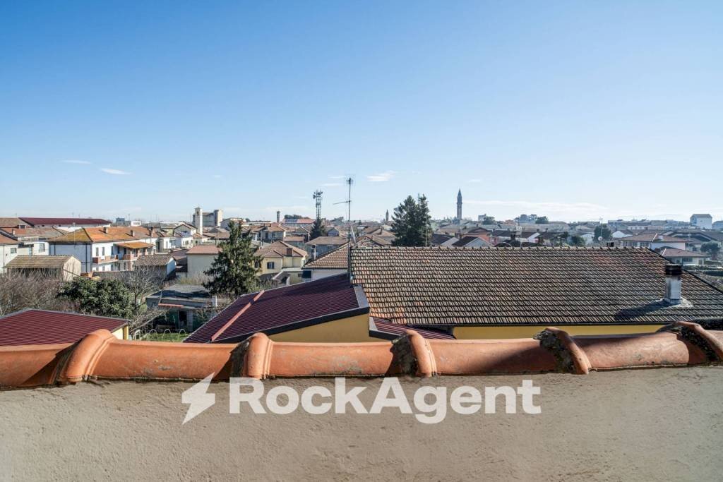 Vista - Three-room apartment via XXV Aprile, 32, Mede - photo 2