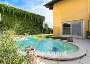 Piscina - Villa via Capra, 16, Osio Sopra - foto 15