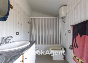 Bagno - Three-room apartment via Aquileia, 39, Catanzaro - photo 16