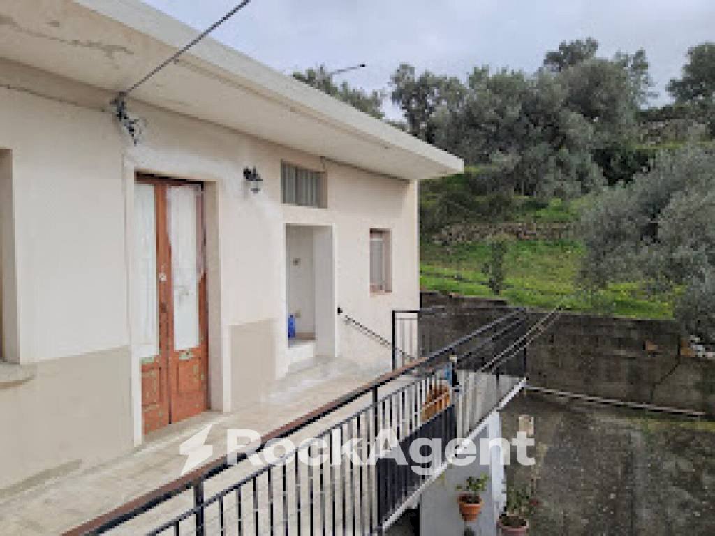 Terrazzo - Casa indipendente Gioiosa Ionica - foto 1