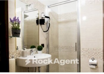 Bagno - Three-room apartment via Lorenteggio, 209, Milano (neighborhood Lorenteggio) - photo 13