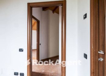 Disimpegno - Three-room apartment Frazione Camolino, Montesegale - photo 10