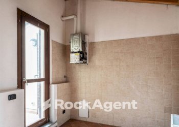 Salone - Three-room apartment Frazione Camolino, Montesegale - photo 11