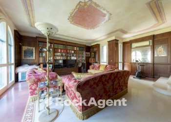 Salone - Villa corso Genova, 242, Vigevano - photo 3