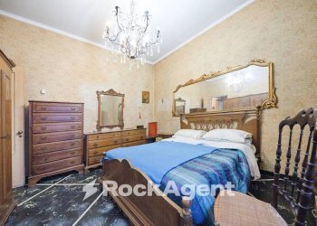 Camera da letto - Trilocale salita Sella, Genova (zona Apparizione) - foto 25