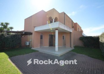 Facciata - Villa via di Torre Testa, Brindisi - foto 37