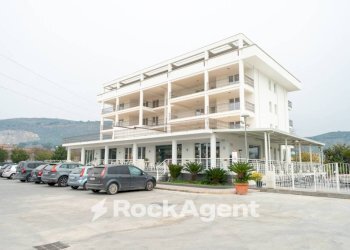 Facciata - Other via Forche Caudine, 165, Maddaloni - photo 2