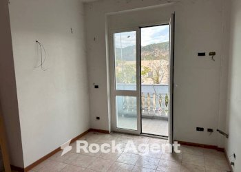Cucina - Four-room apartment via del Villino, Alanno - photo 17