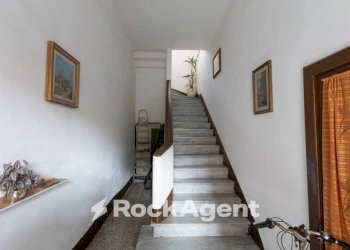 Scala - Casa indipendente via Giuseppe Bandi, 20, Livorno - foto 2