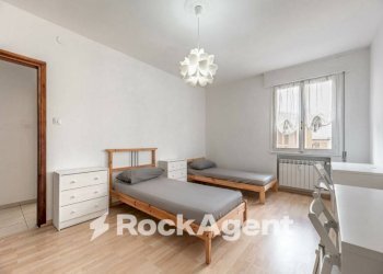 Camera da letto - Three-room apartment via Giovanni Battista Viotti, 4, Padova - photo 7