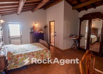 Camera da letto - Apartment via delle Scuole, 4, Viterbo - photo 13