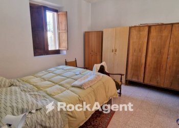 Camera da letto - Villa via Palmente, 42, Rogliano - photo 16