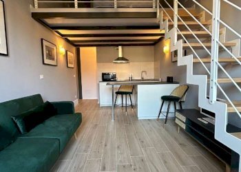 soggiorno - Two-room apartment via Santo Stefano, Bologna (neighborhood Centro Storico) - photo 1