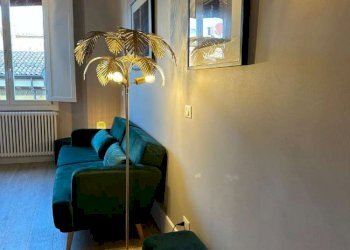 soggiorno - Two-room apartment via Santo Stefano, Bologna (neighborhood Centro Storico) - photo 3