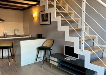 soggiorno - Two-room apartment via Santo Stefano, Bologna (neighborhood Centro Storico) - photo 5